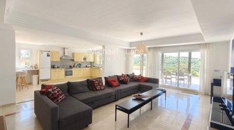 Foto 2 de Piso en venta en Calle Mesilla del Diente, 95, Sotogrande Alto, Sotogrande