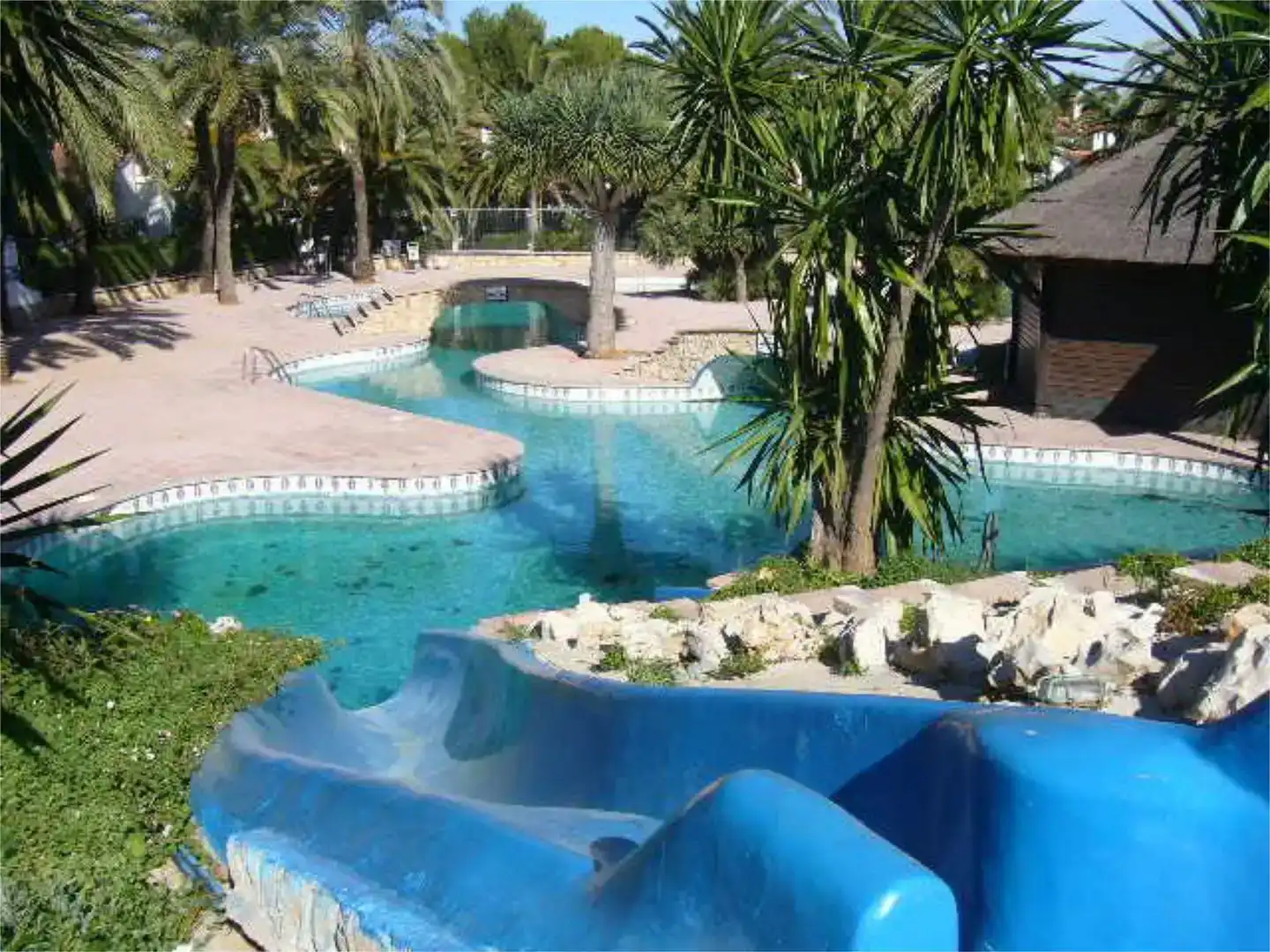 Piscina de Apartament de lloguer en Dénia amb Aire condicionat, Jardí privat i Piscina