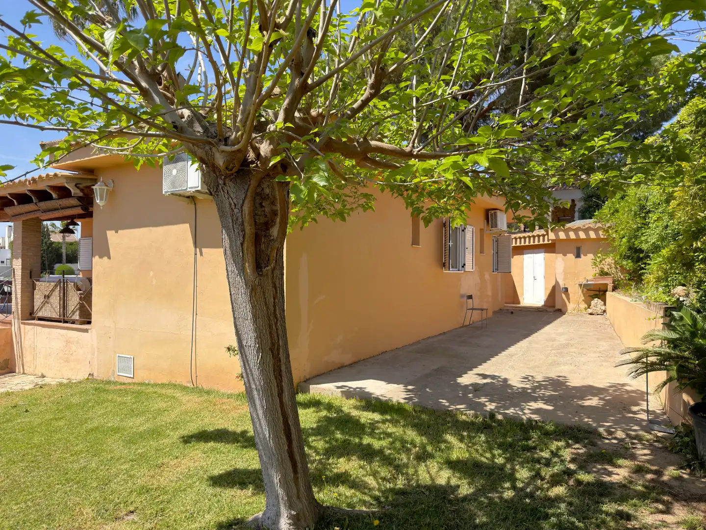 Exterior view of Houses for sale in Náquera  with Heating, Private garden and Parquet flooring