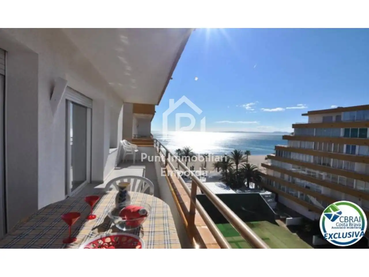 Apartamento con piscina en venta en Platja