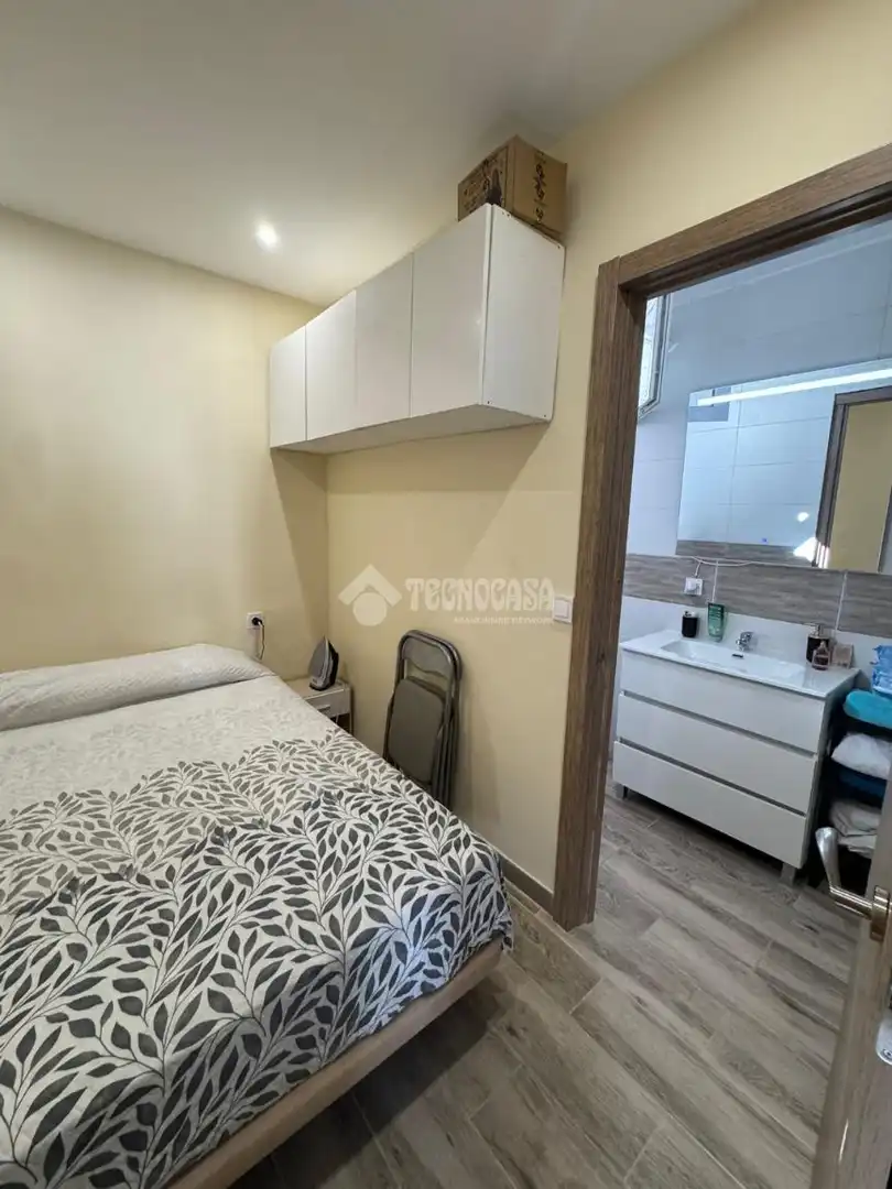 Schlafzimmer von Wohnung zum Verkauf in El Puerto de Santa María mit Klimaanlage, Terrasse und Möbliert