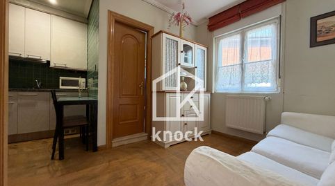 Foto 3 de Piso en venta en Camino de la Pipa, 175, Somió, Gijón