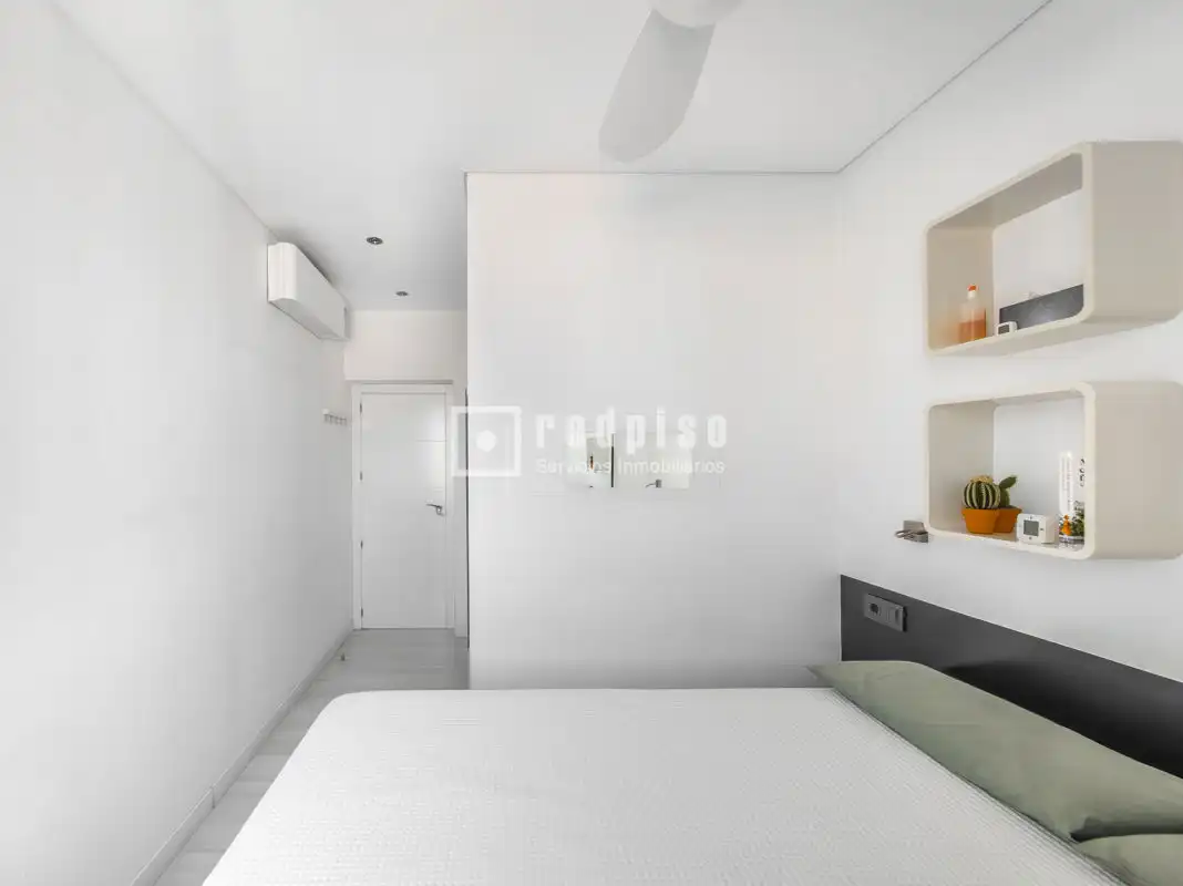 Bedroom of Attic for sale in Madrid  with Air Conditioner, Heating and Terrace