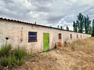 Industrial building for sale in Cuéllar