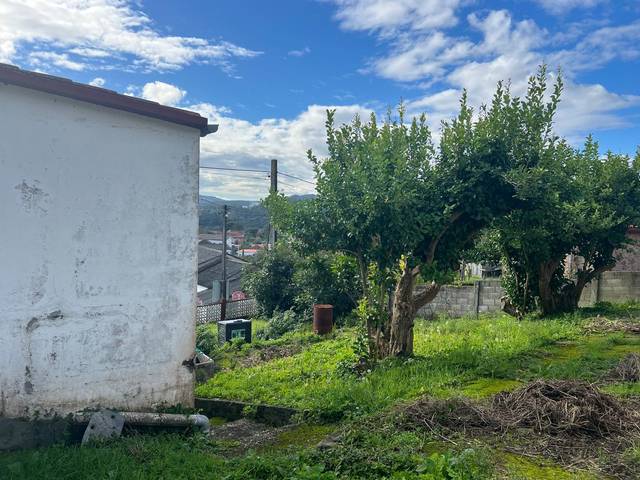 Casa-chalet en Venta en Lugar Catasol en Sedes - Pedroso - Doso