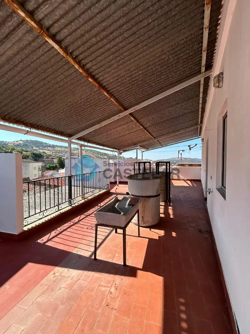 Terraza de Casa adosada en venta en Salvaleón con Amueblado