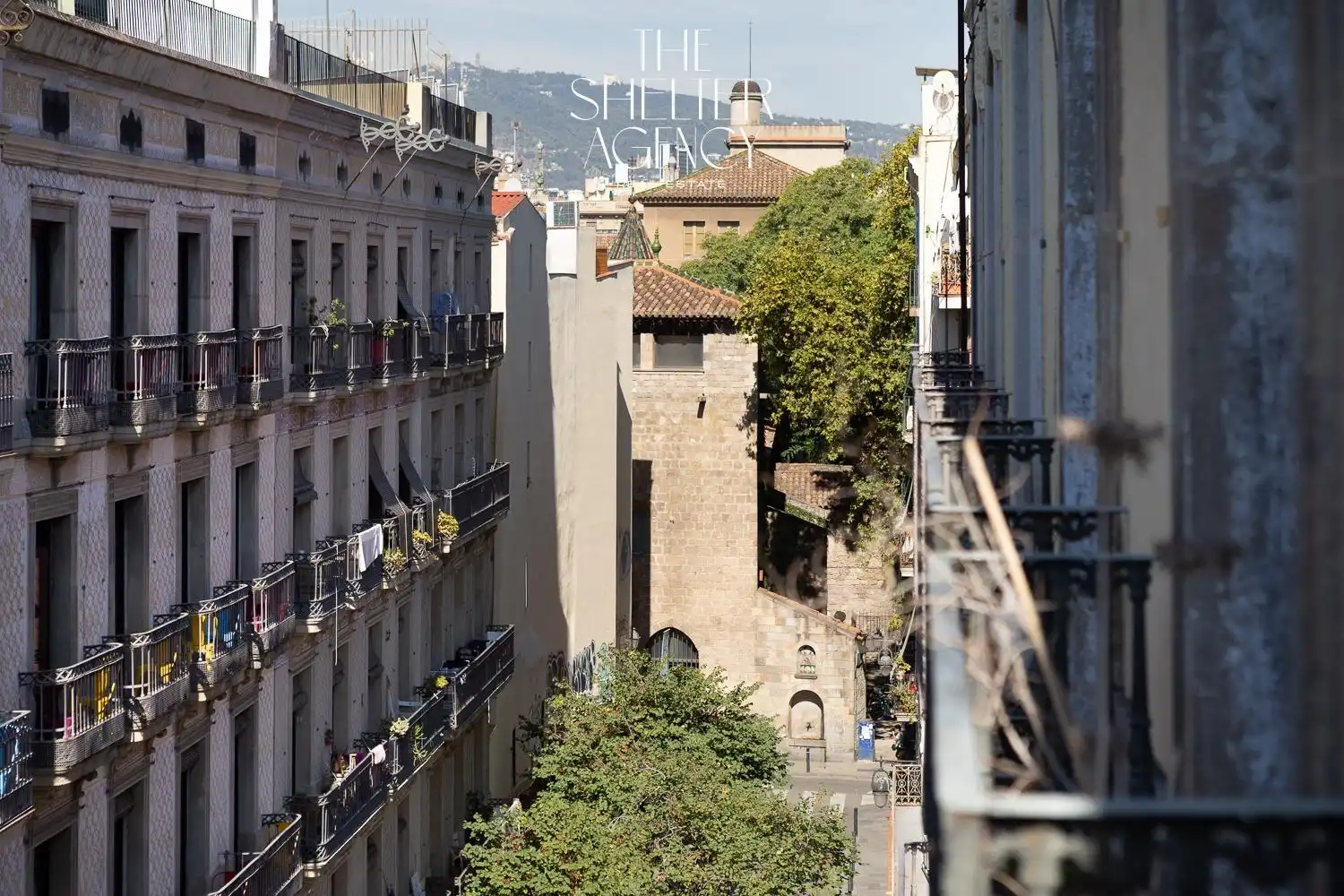 Vista exterior de Ático en venta en Barcelona con Calefacción, Trastero y Balcón