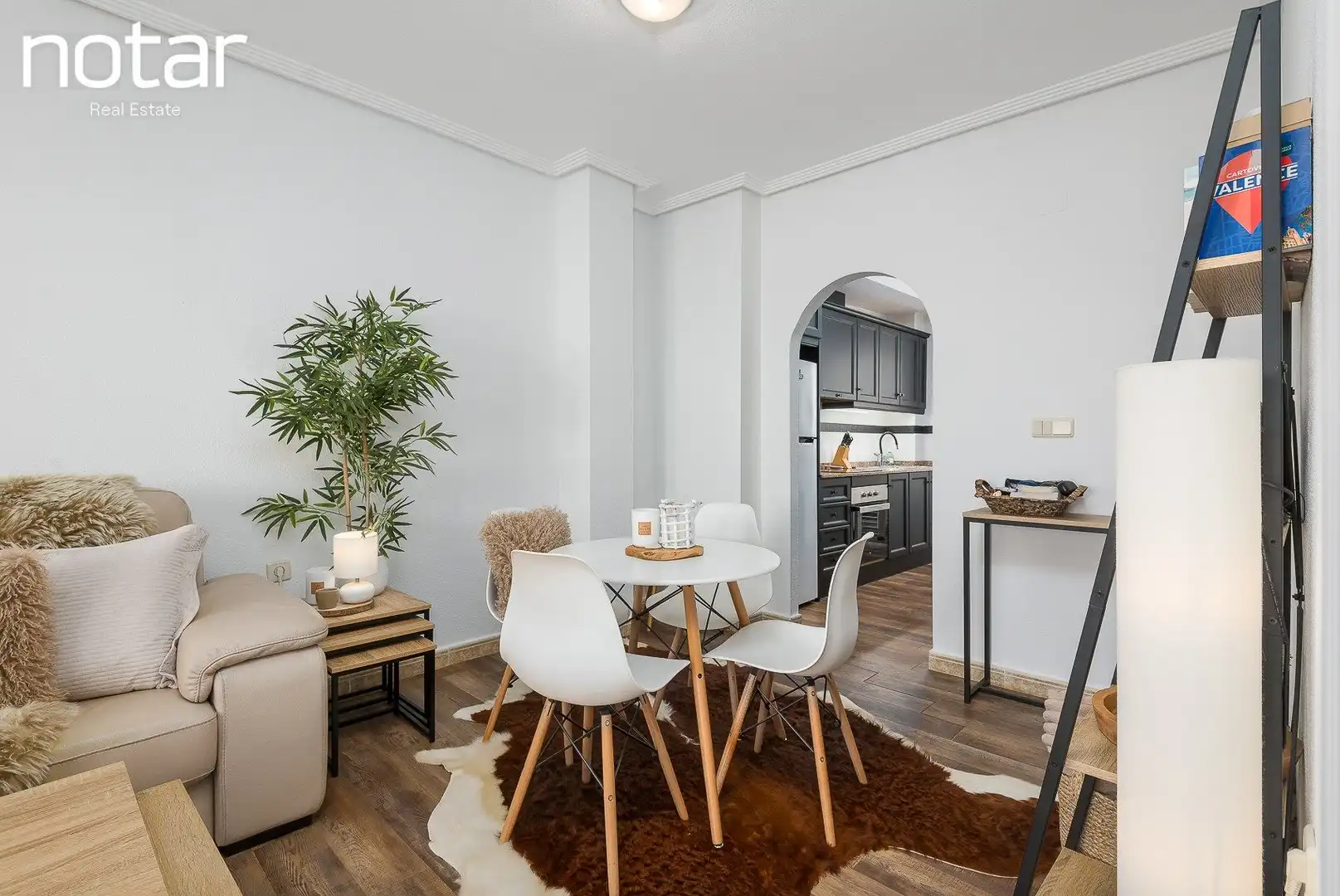 Comedor de Ático en venta en Orihuela con Terraza, Balcón y Piscina comunitaria