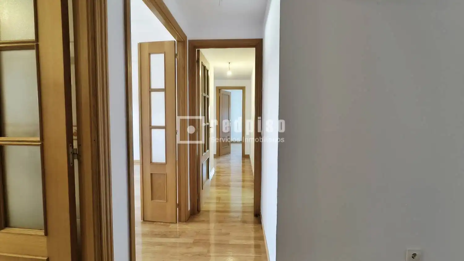 Flat for sale in Madrid  with Air Conditioner, Heating and Private garden