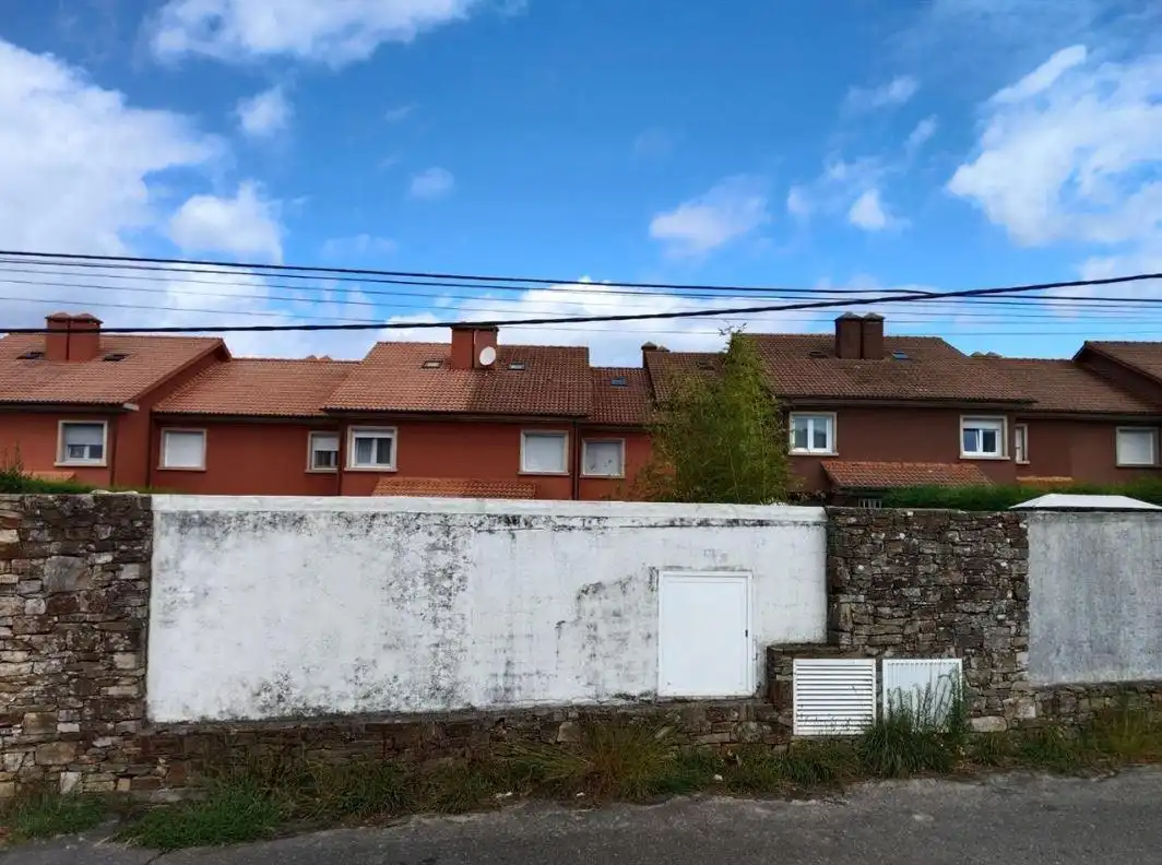 Vista exterior de Casa adosada en venta en Sanxenxo