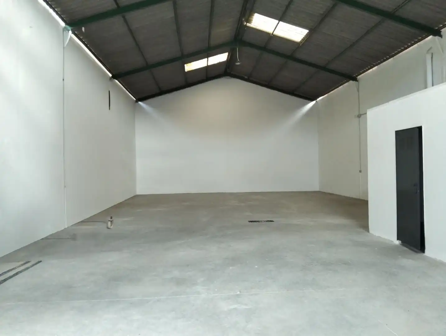 Fabrikhallen zur Miete in Alcalá de Guadaira