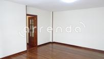 Sala d'estar de Pis de lloguer en Santander amb Calefacció, Parquet i Terrassa