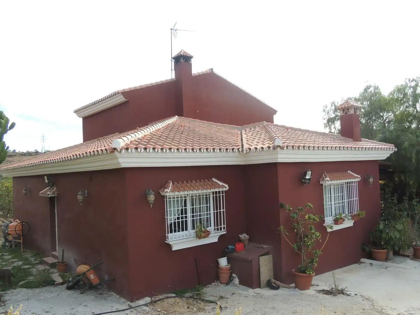 Vista exterior de Finca rústica en venda en Marbella amb Aire condicionat, Calefacció i Jardí privat