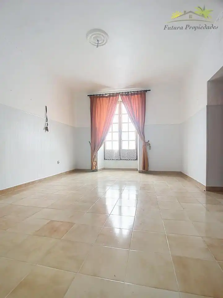 Casa o xalet en venda a Tinajo