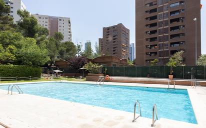 Swimming pool of Flat for sale in  Madrid Capital  with Air Conditioner and Terrace