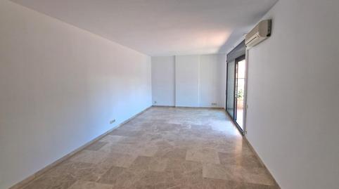 Foto 3 de Ático de alquiler en D'esteve Pila, Parc Central, Barcelona