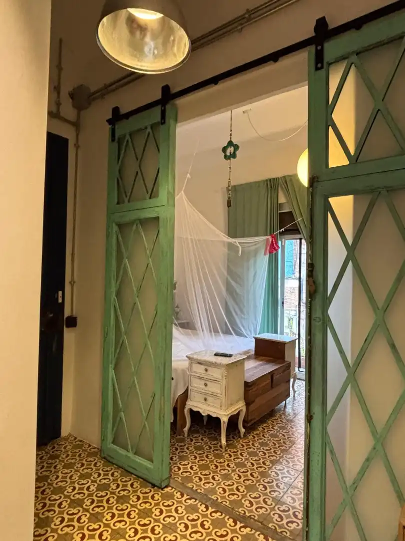 Habitación de Piso en venta en Badalona con Calefacción y Balcón