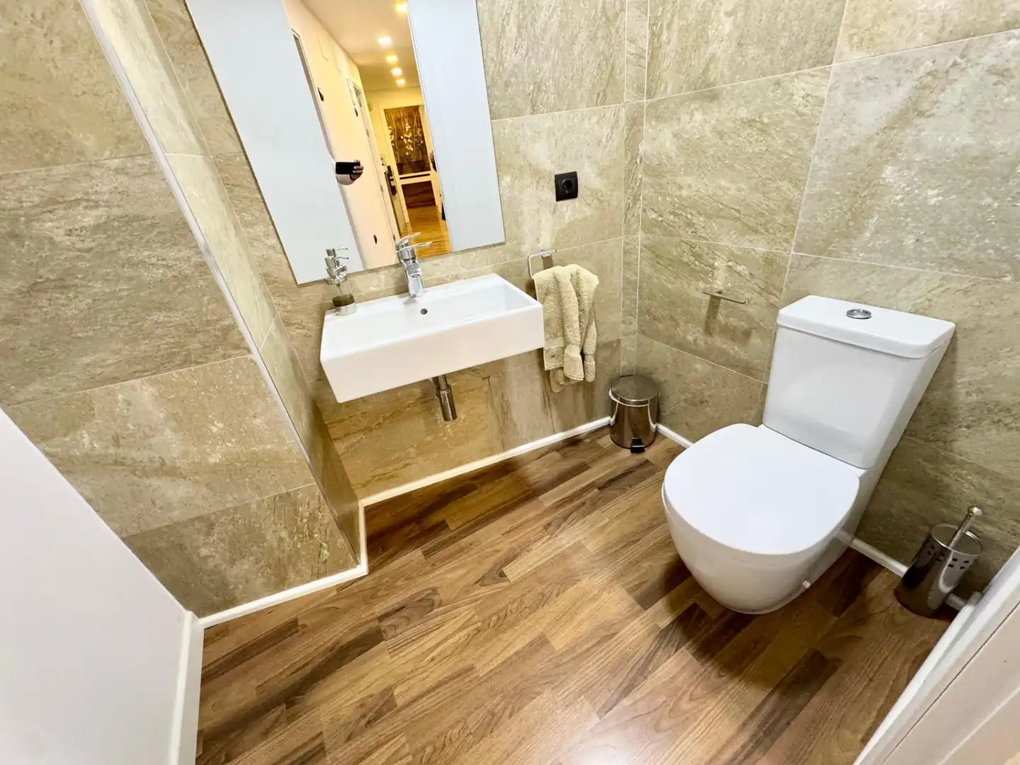 Bathroom of Flat for sale in Huelva