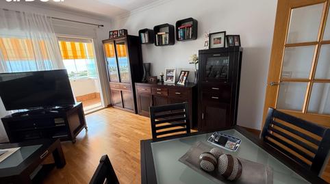 Foto 3 de Piso de alquiler en  Boulevard Pilar Miro, Martín Carpena - Torre del Río, Málaga Capital