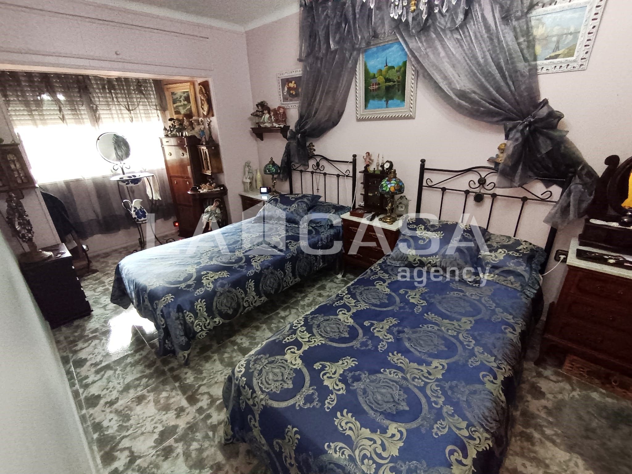 Flat for sale in Santa Coloma de Gramenet