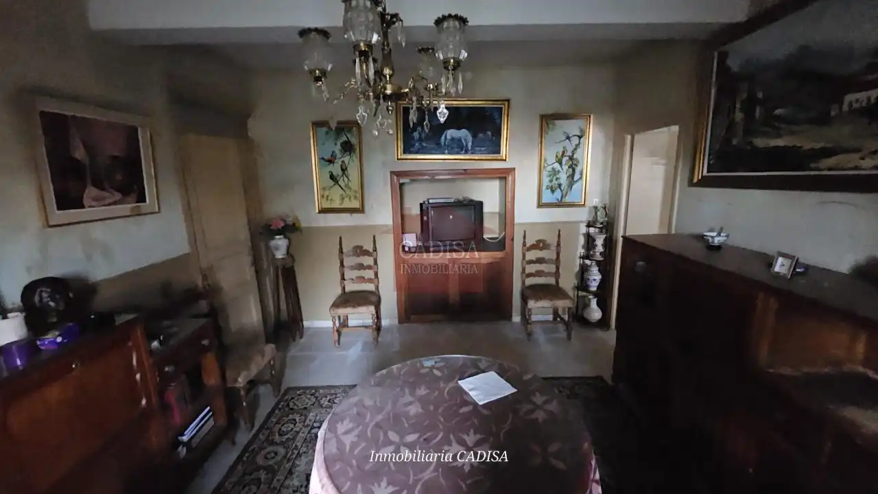 Sala d'estar de Casa o xalet en venda en Hinojosa de Duero amb Calefacció, Jardí privat i Traster