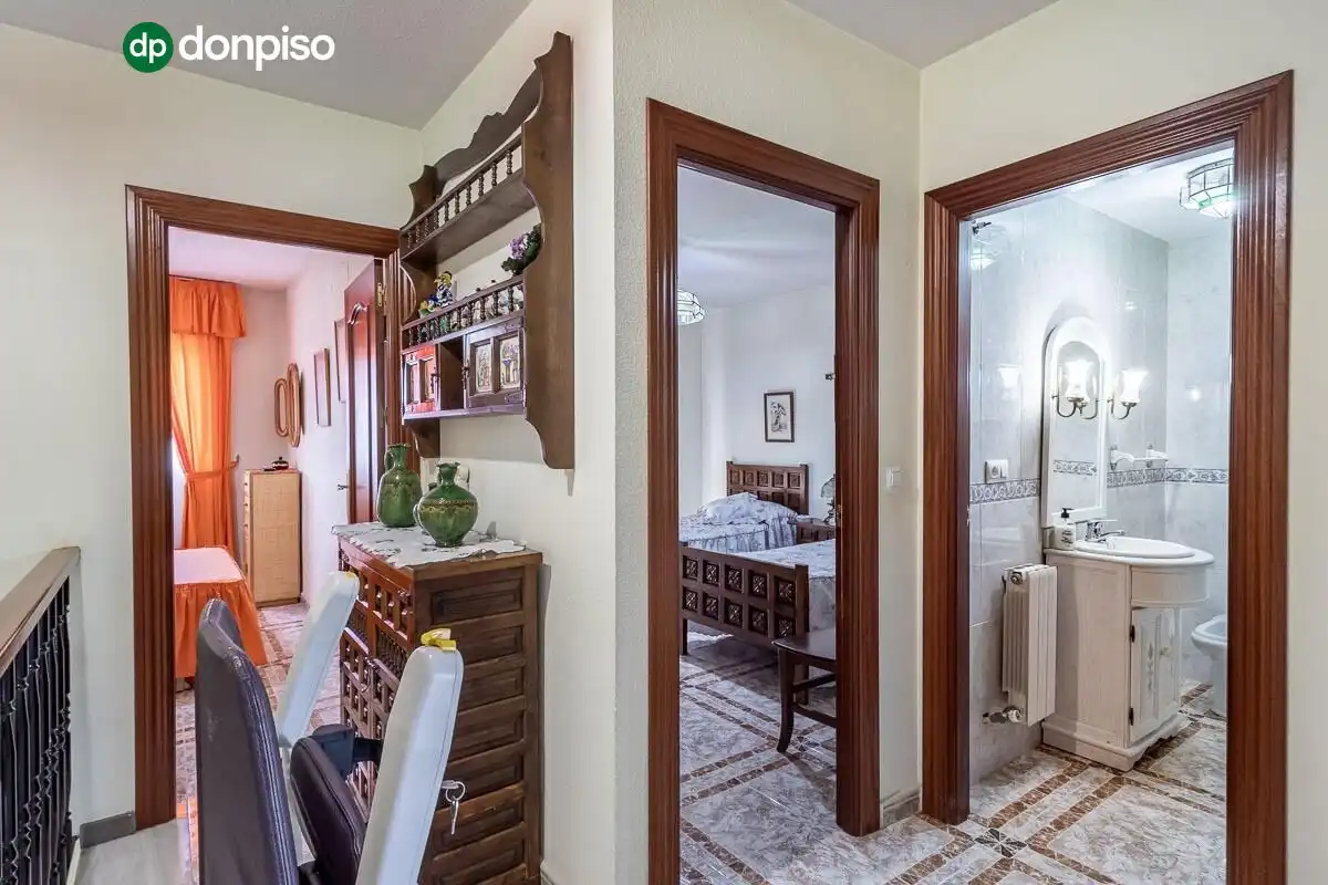 Casa con piscina en venta en Calle de las Cruces, imagen 26
