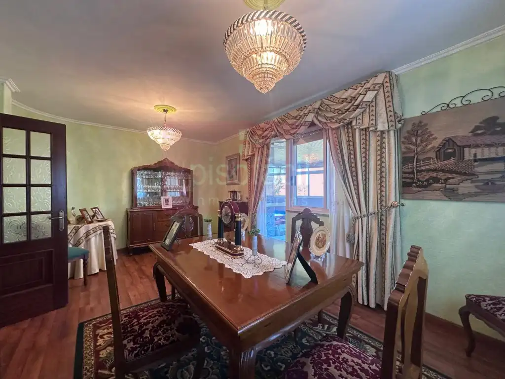 Dining room of Houses for sale in Lugo