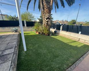 Jardí de Casa o xalet en venda en Badajoz Capital amb Aire condicionat, Calefacció i Jardí privat