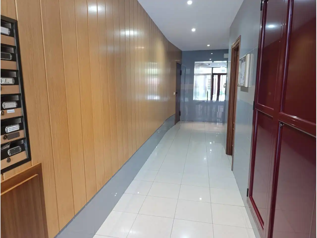 Piso en venta en Oviedo  con Calefacción, Parquet y Trastero