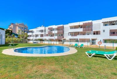 Foto 3 de Apartament en venda a Calle Muro Aguilar, Manilva Pueblo, Málaga