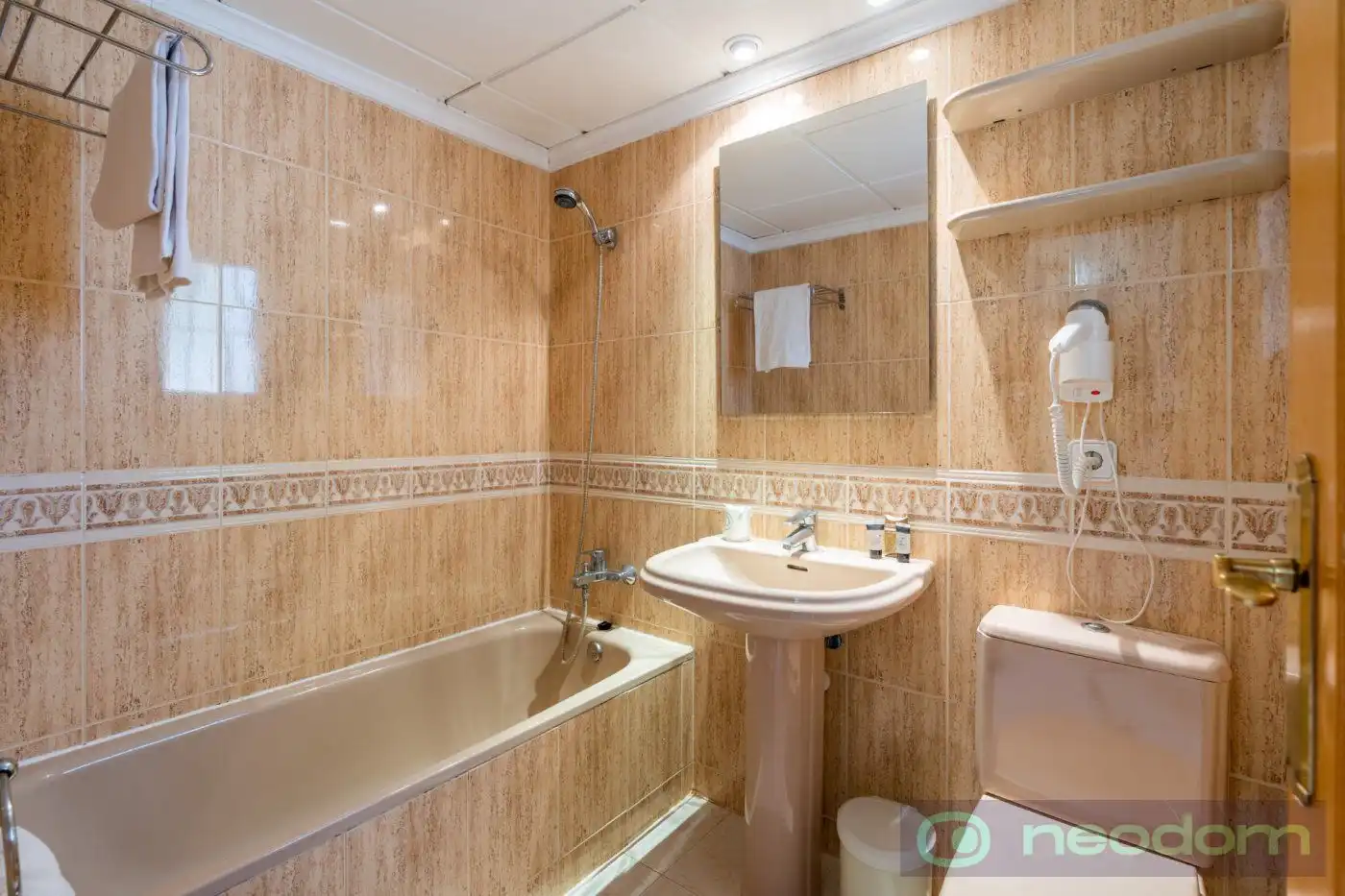 Casa con piscina en venta en N/A, imagen 16