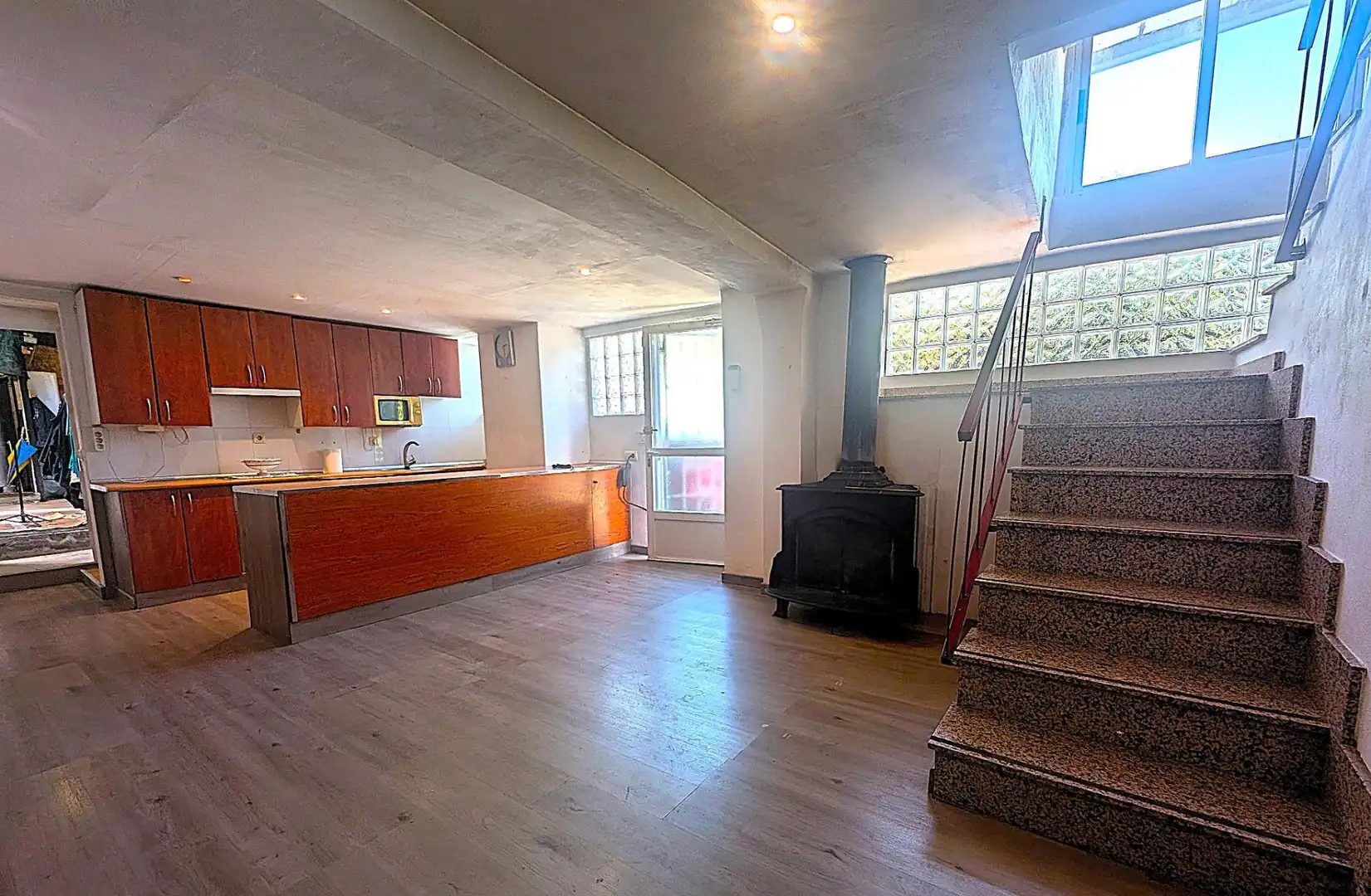 Houses for sale in Rubiá  with Heating, Private garden and Storage room