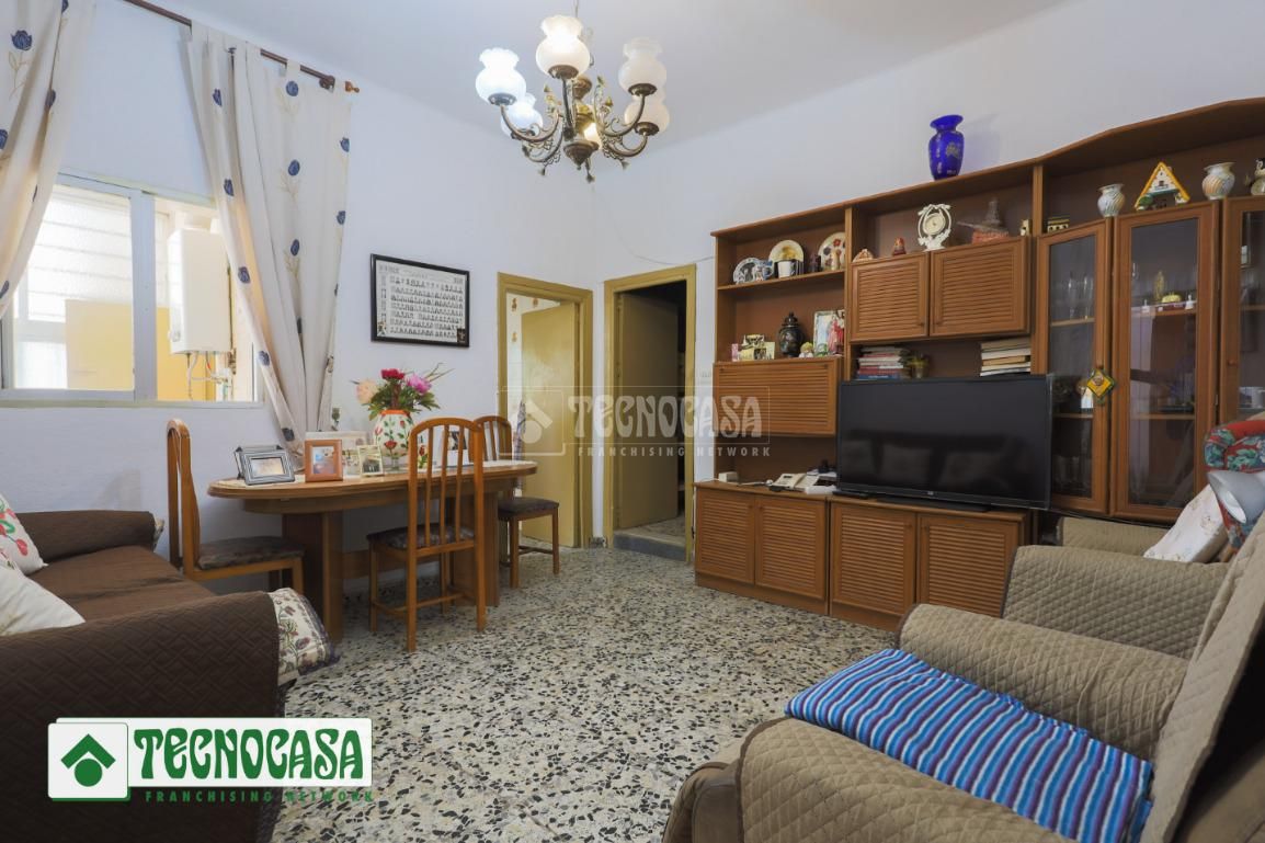 Casa adosada en venta