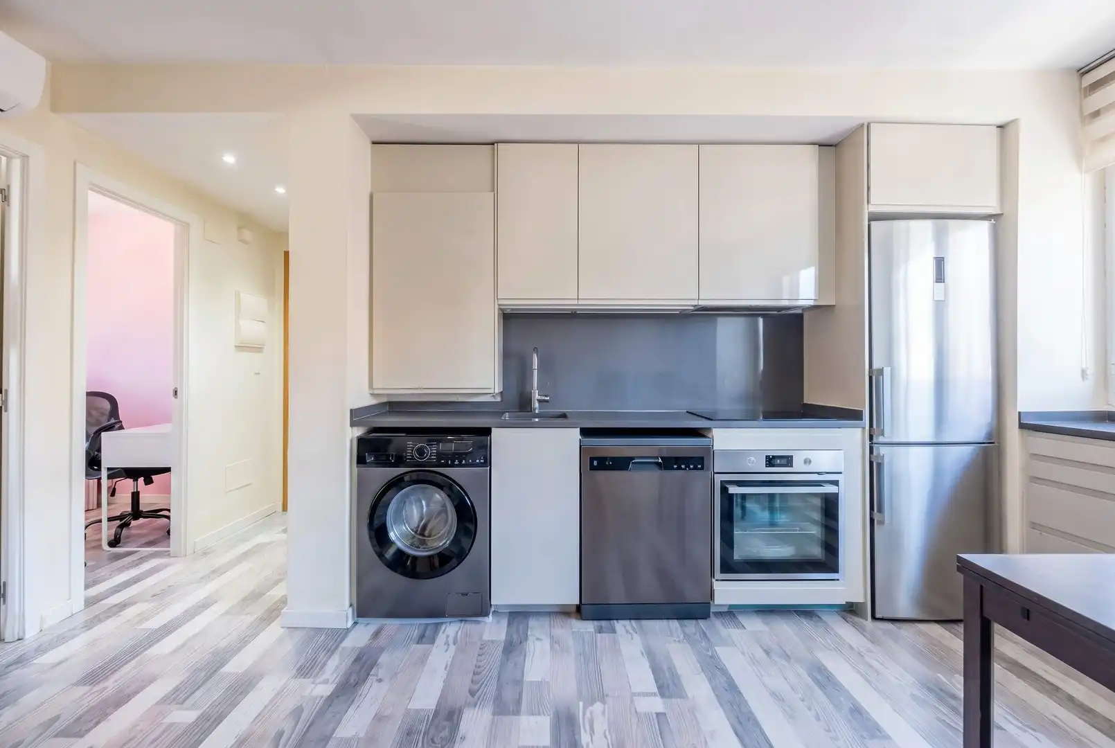 Kitchen of Attic for sale in Zaragoza  with Air Conditioner, Heating and Terrace