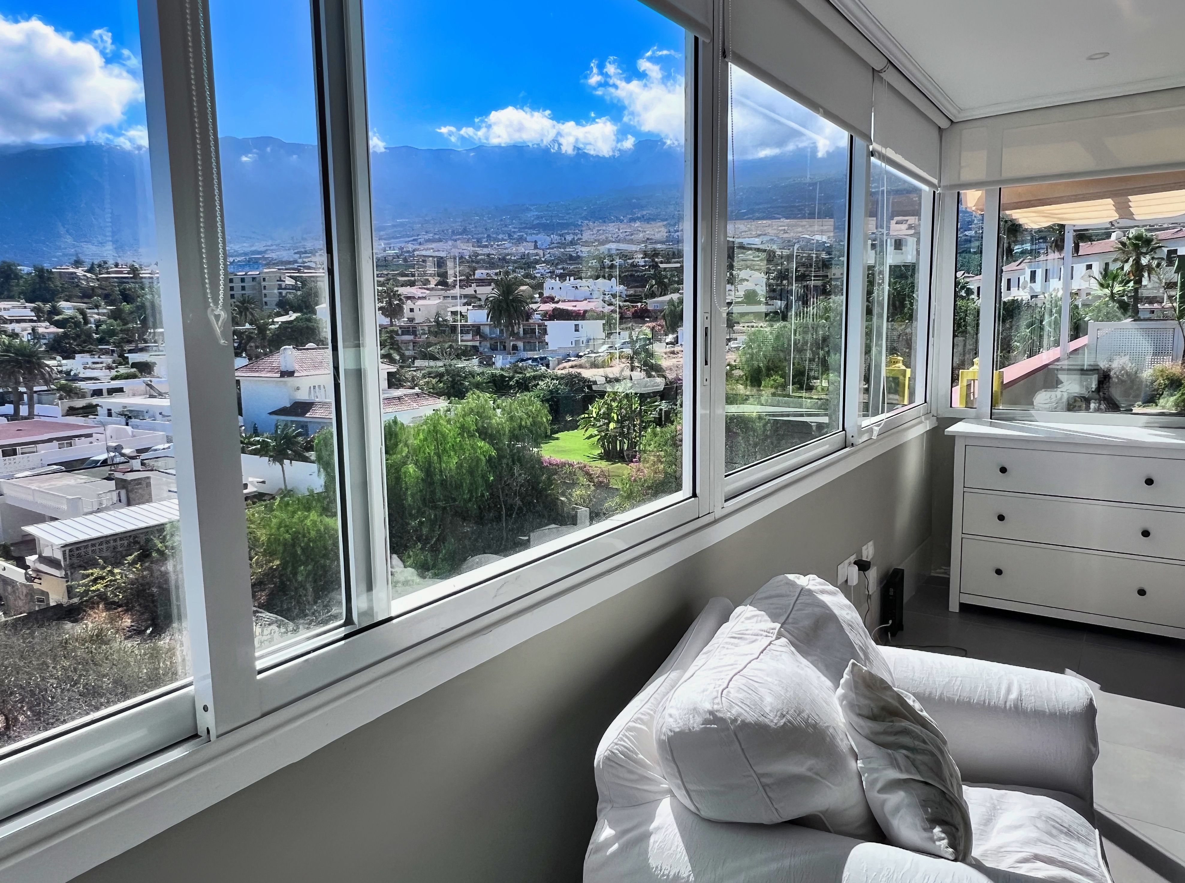 Bedroom of Attic for sale in Puerto de la Cruz  with Terrace, Storage room and Furnished