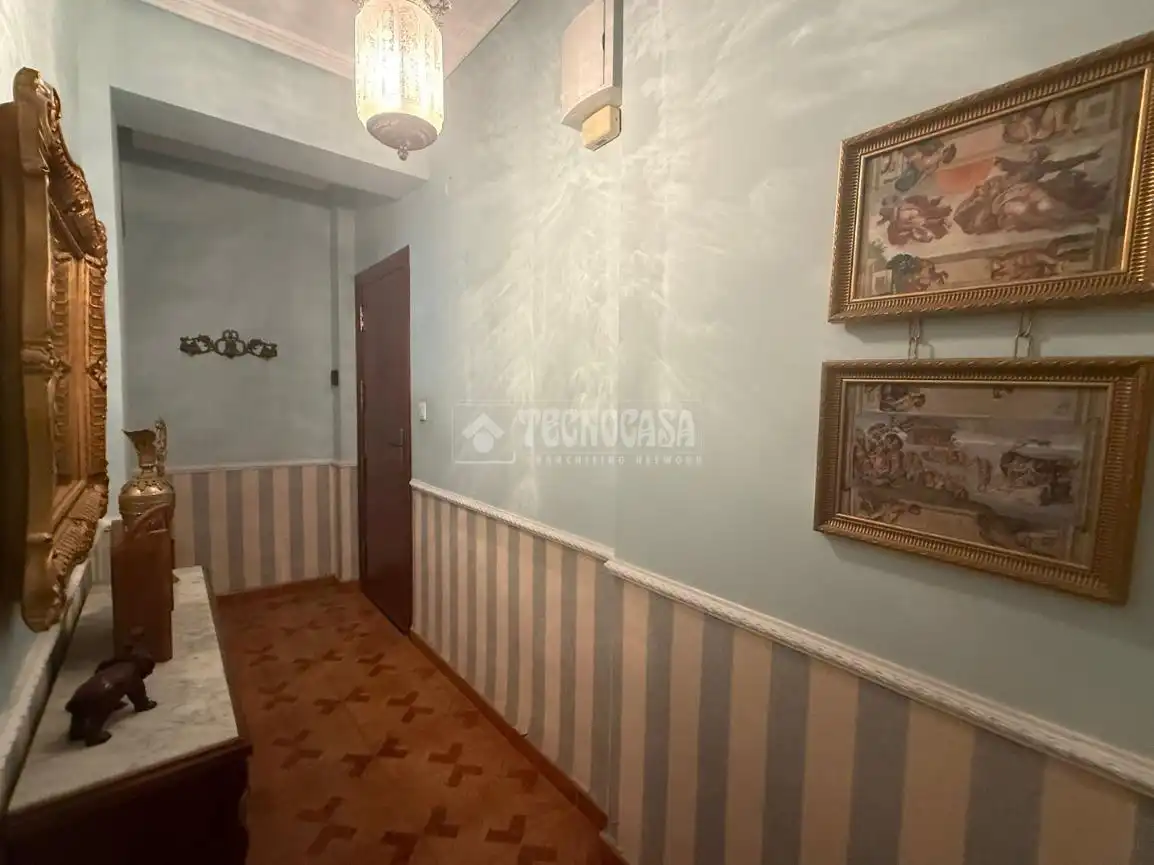 Piso en venta en Alicante / Alacant con Balcón