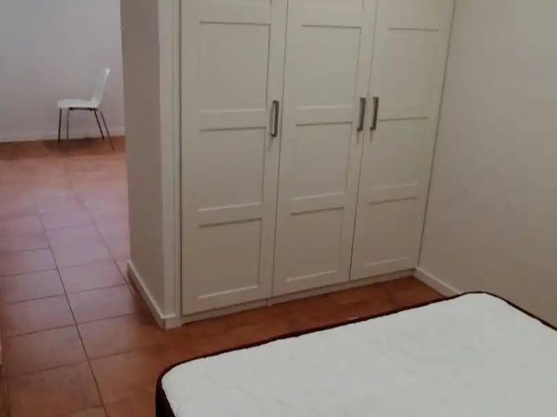 Dormitori de Pis per a compartir en Fuente El Saz de Jarama amb Aire condicionat, Calefacció i Moblat
