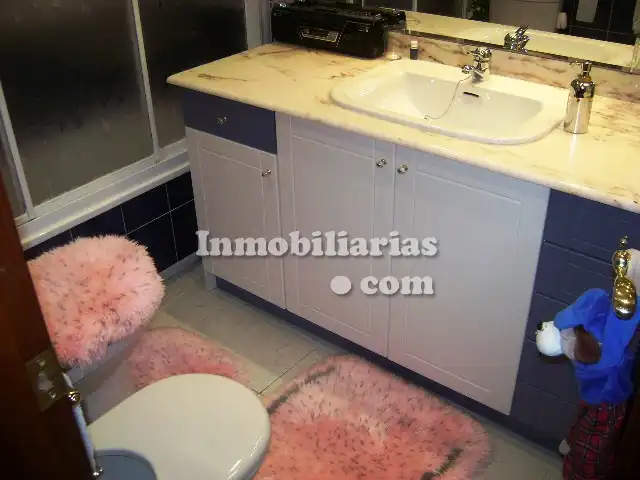 Dormitori de Dúplex en venda en Castro-Urdiales amb Calefacció, Terrassa i Traster