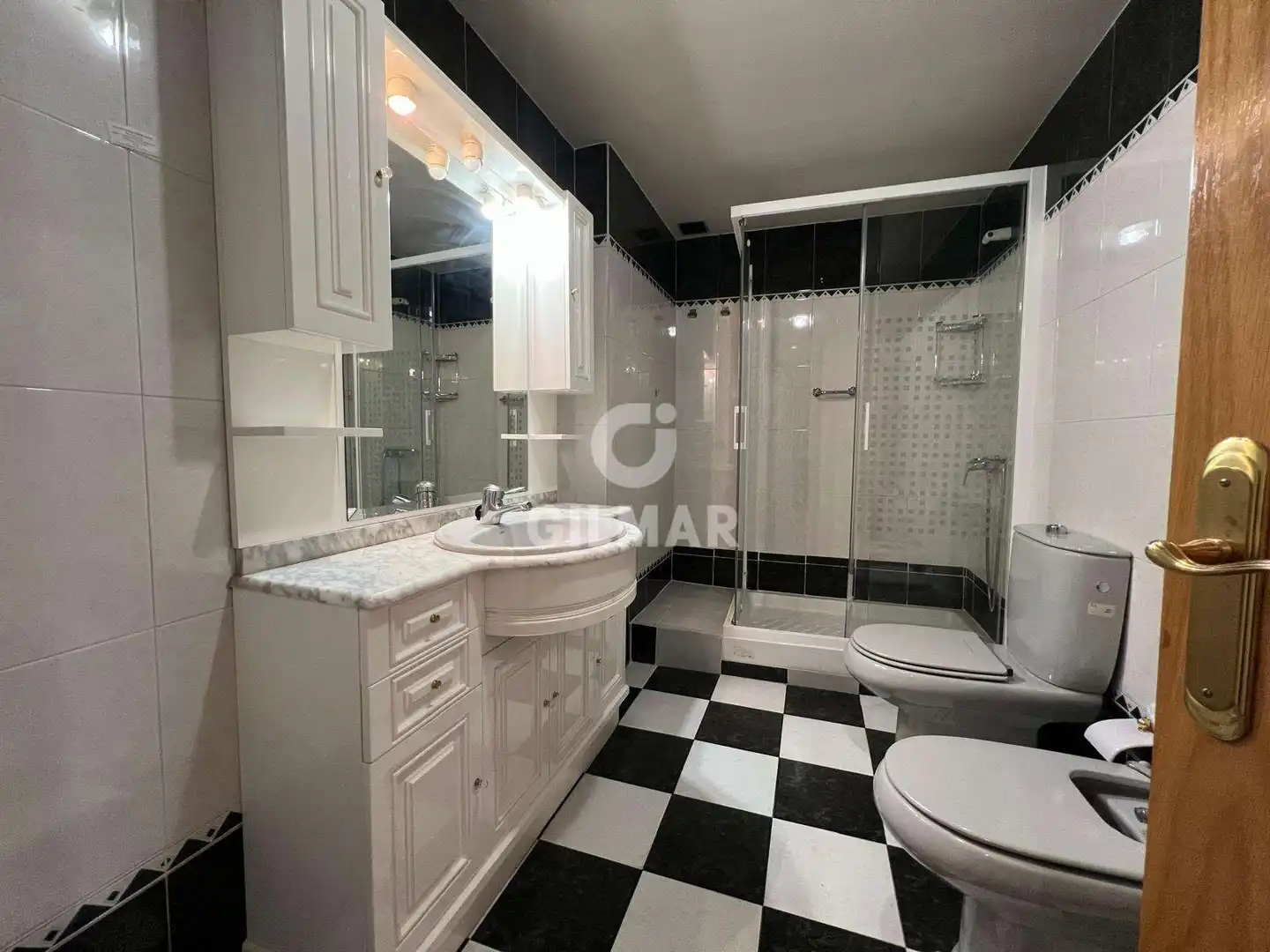 Bathroom of Detached homes for sale in Madrid  with Heating