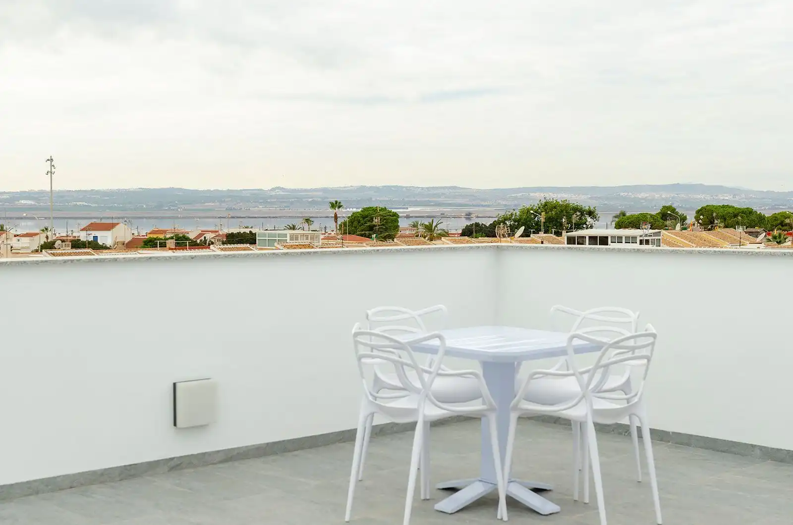 Terraza de Casa o chalet en venta en Torrevieja con Aire acondicionado, Jardín privado y Terraza