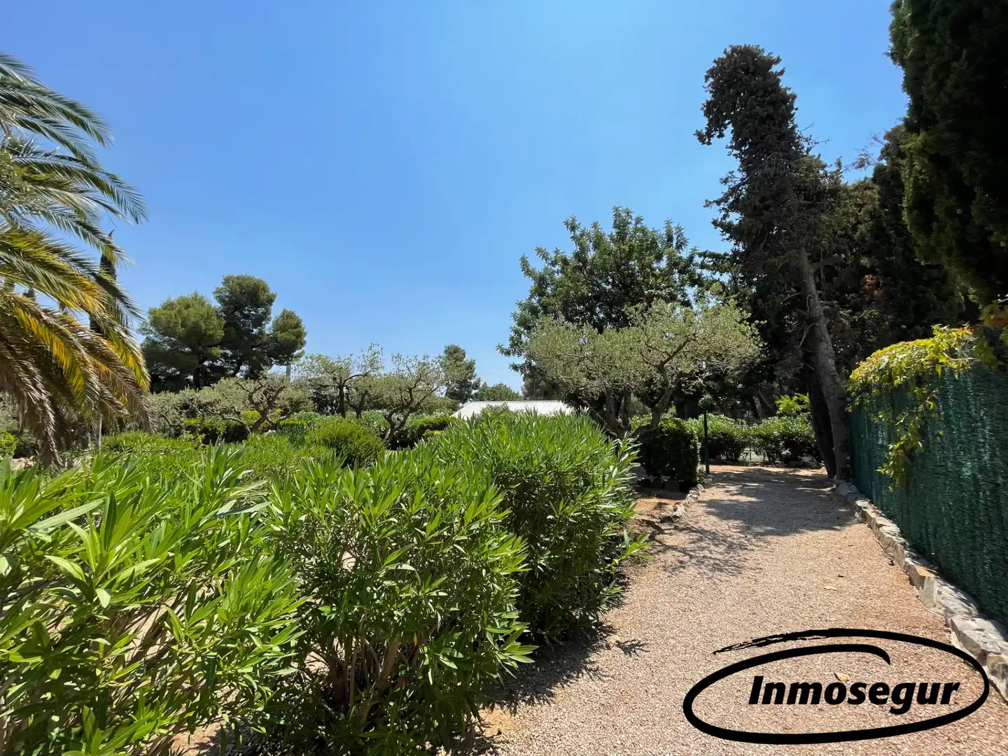 Jardí de Casa adosada en venda en Cambrils amb Aire condicionat, Calefacció i Jardí privat