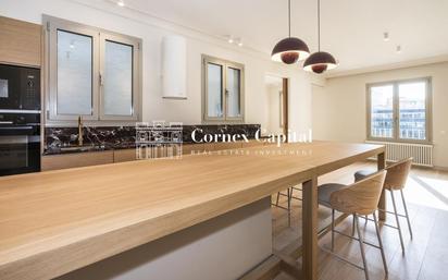 Kitchen of Flat for sale in  Barcelona Capital  with Air Conditioner, Heating and Terrace