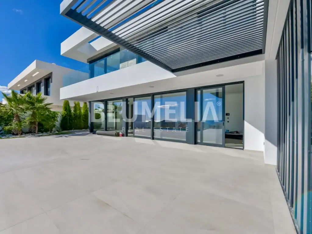 Casa amb terrassa en venda a Golf Bahía, imagen 8