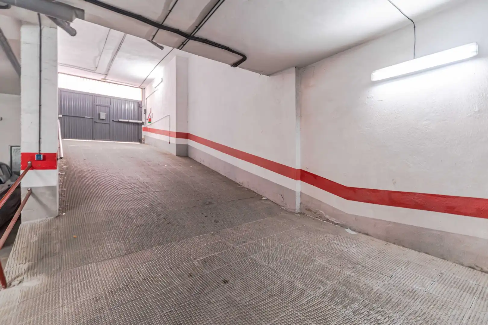 Parking de Casa o chalet en venta en Motril con Aire acondicionado, Calefacción y Terraza