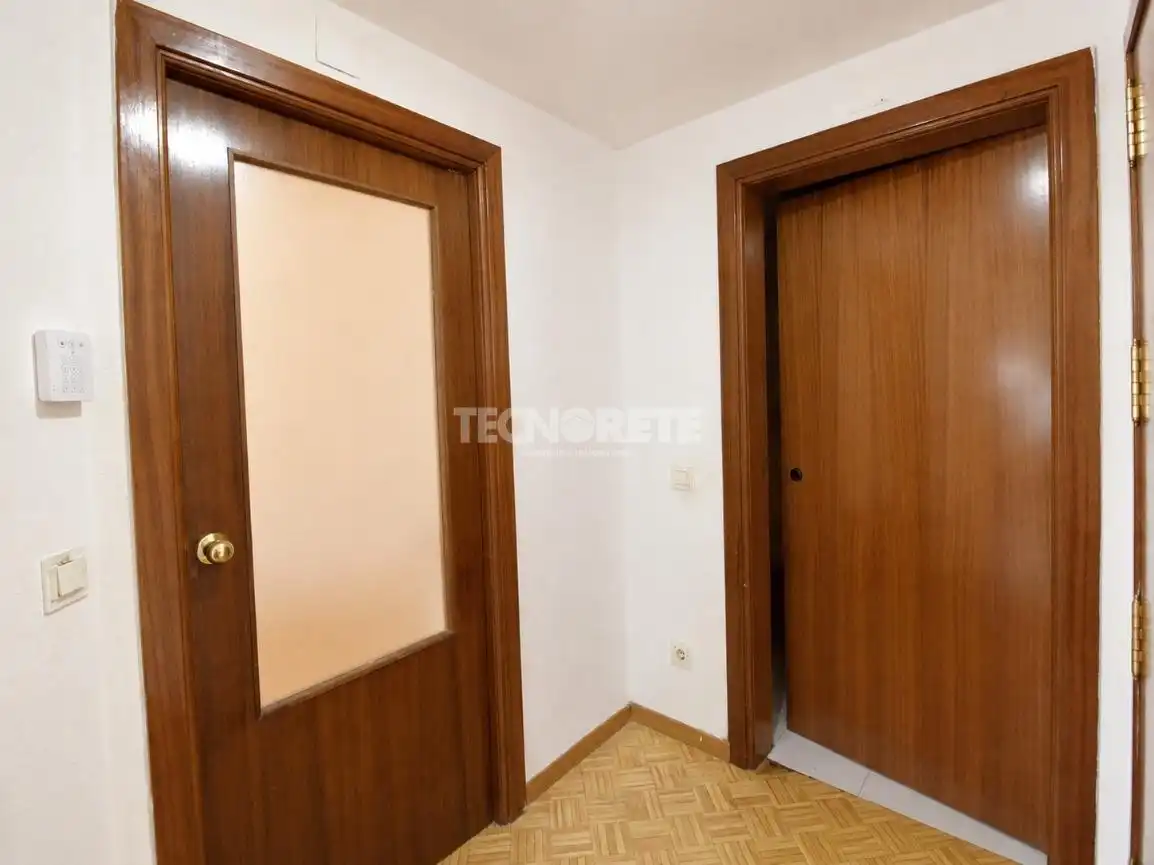 Appartamento con piscina in vendita a Avenida Río Estenilla, imagen 2