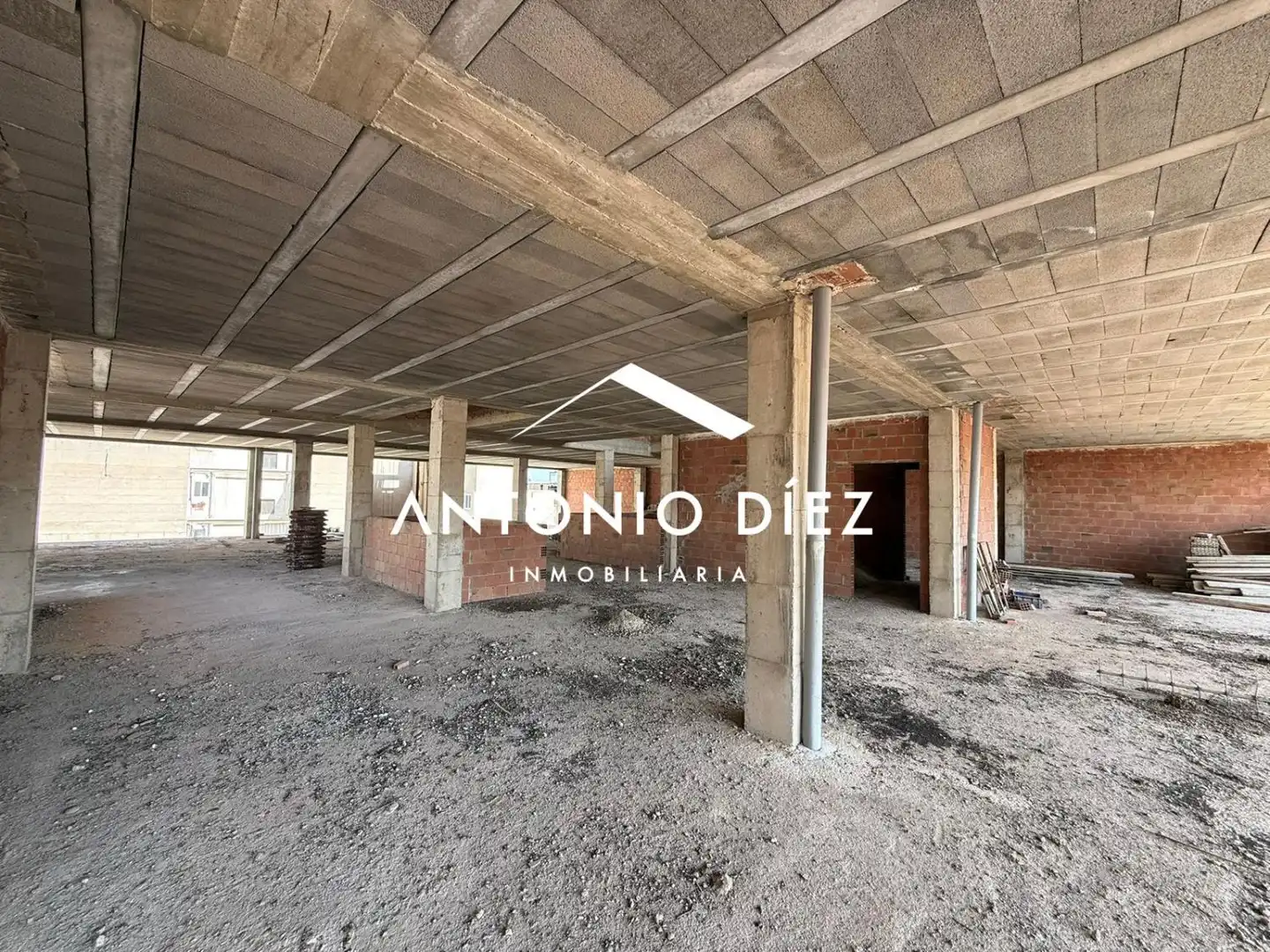 Vista exterior de Edificio en venta en Aspe