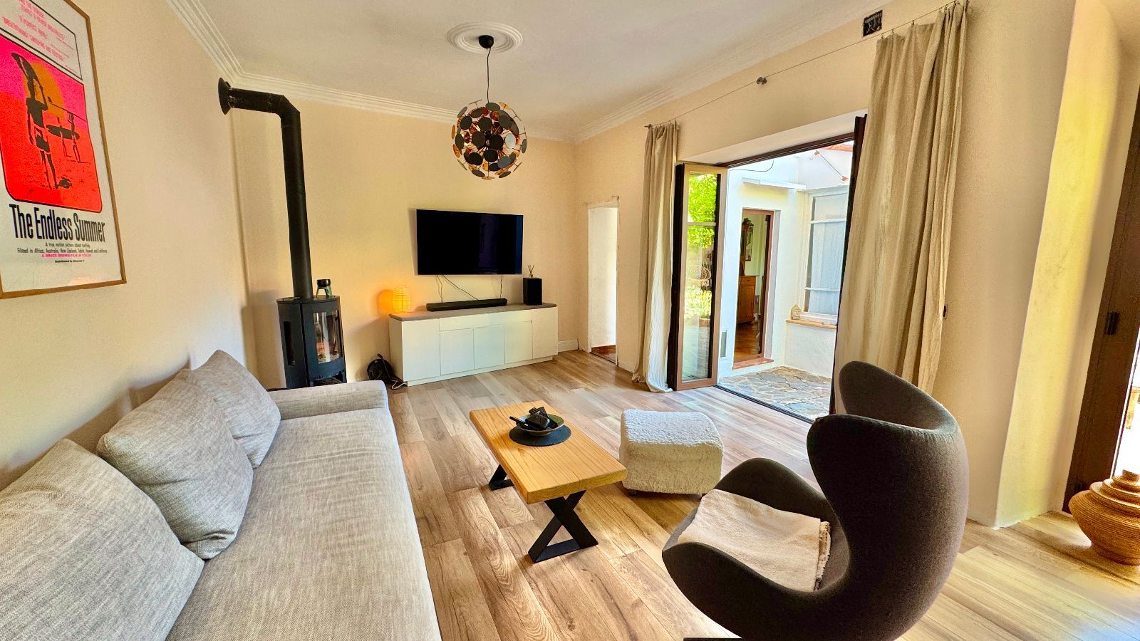 Living room of Single-family semi-detached for sale in Esporles  with Heating, Parquet flooring and Terrace