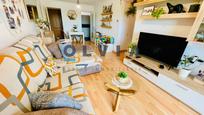 Wohnzimmer von Wohnung zum verkauf in Viladecavalls mit Heizung, Parkett und Balkon