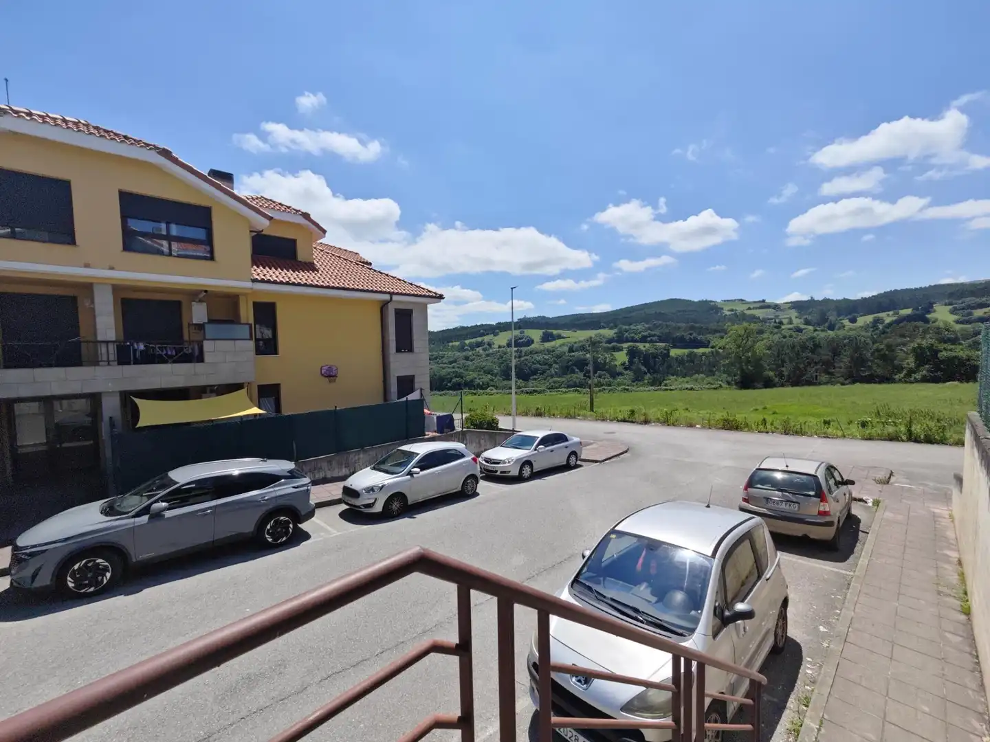 Aparcament de Apartament en venda en Reocín amb Parquet