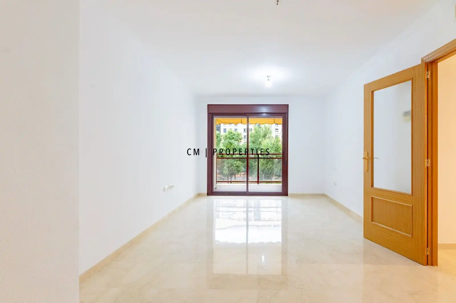 Exterior view of Flat for rent in Valencia  with Air Conditioner, Heating and Terrace